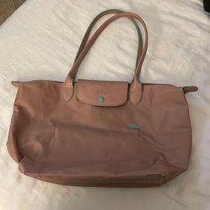Mauve Longchamp tote